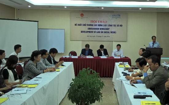 Tạo cơ sở pháp lý cho phát triển nghề công tác xã hội ảnh 1
